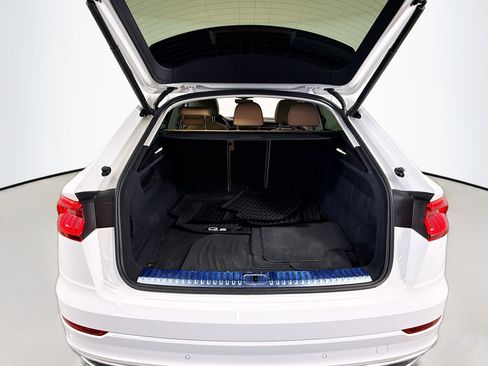 Used 2023 Audi Q8 Premium w/ Convenience Package image 25