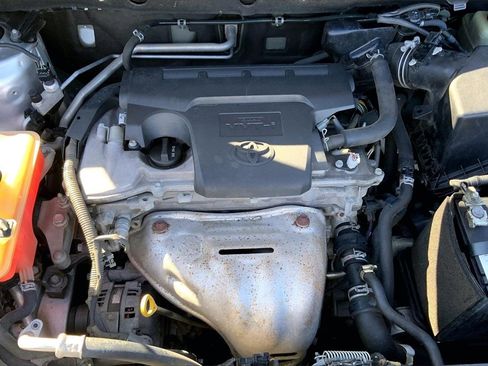 Used 2015 Toyota RAV4 XLE image 30