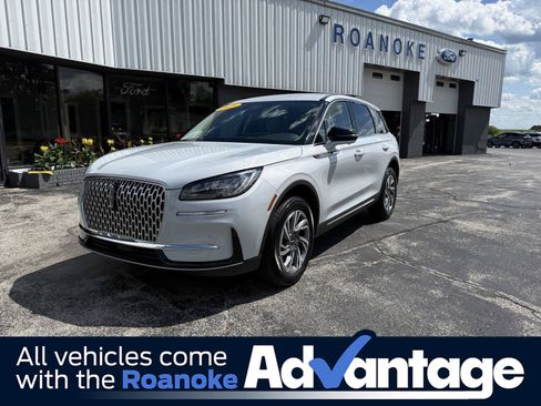 Used 2025 Lincoln Corsair AWD w/ Equipment Group 101A image 1