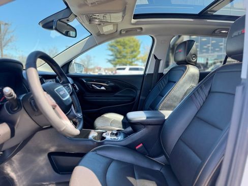 Certified 2023 GMC Terrain AT4 w/ Tech Package AWD/4WD image 16