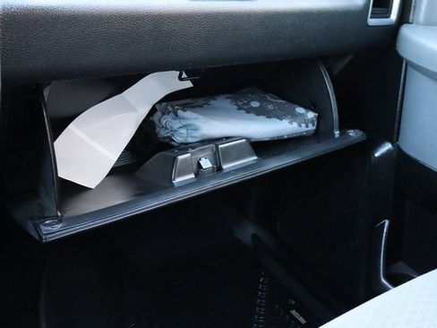 Used 2019 RAM 1500 Classic SLT image 36