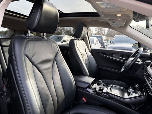 Used 2023 Lincoln Nautilus Reserve image 19