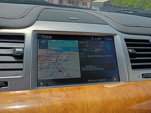 Used 2012 Lincoln MKS FWD image 11