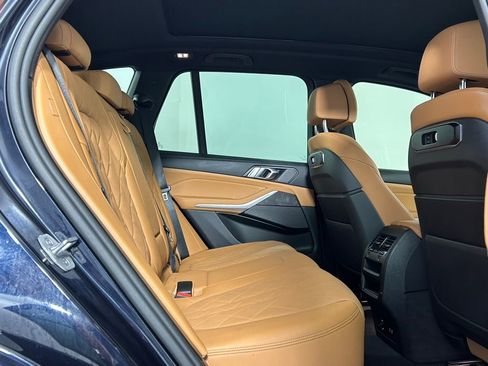 Used 2024 BMW X5 xDrive40i w/ M Sport Package image 13