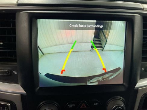 Used 2019 RAM 1500 Big Horn AWD/4WD image 15