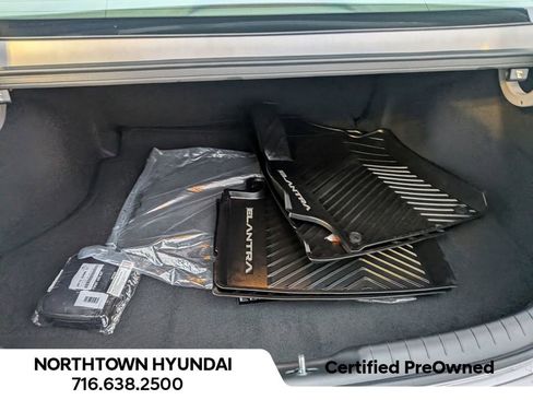 Certified 2025 Hyundai Elantra Sport image 31