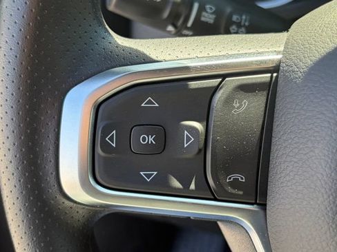 New 2026 RAM 1500 Express AWD/4WD image 15