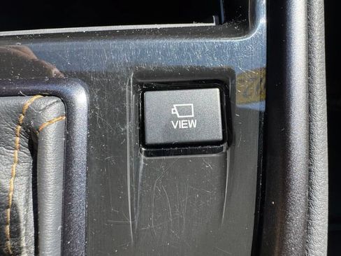 Used 2025 Subaru Outback Wilderness AWD/4WD image 33
