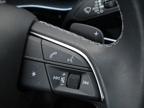 Certified 2025 Audi Q7 3.0T Premium w/ Convenience Package image 30