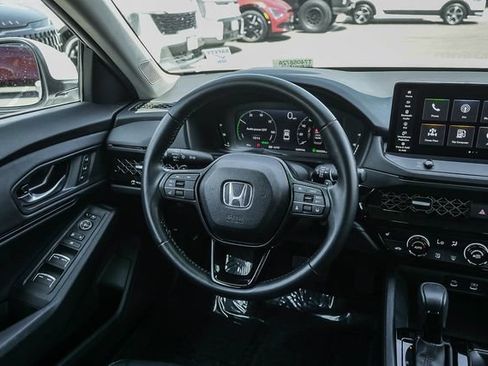 Used 2024 Honda Accord EX-L image 16