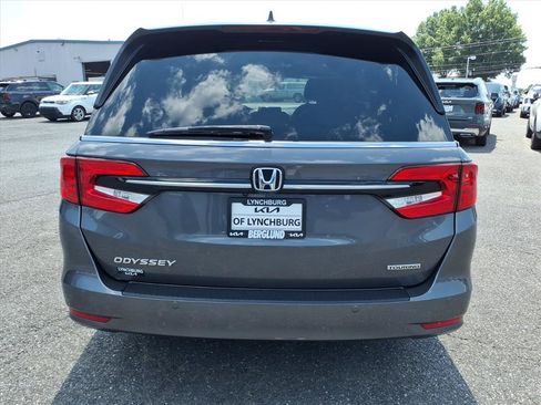 Used 2023 Honda Odyssey Touring image 5