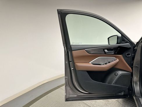 Used 2024 Acura MDX SH-AWD w/ Advance Package image 22