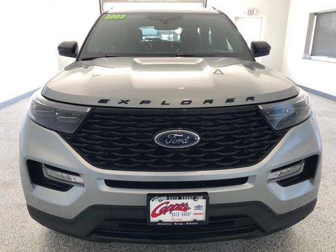 Used 2023 Ford Explorer ST-Line w/ Class IV Trailer Tow Package AWD/4WD image 7