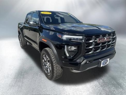 Used 2023 GMC Canyon AT4 AWD/4WD image 10