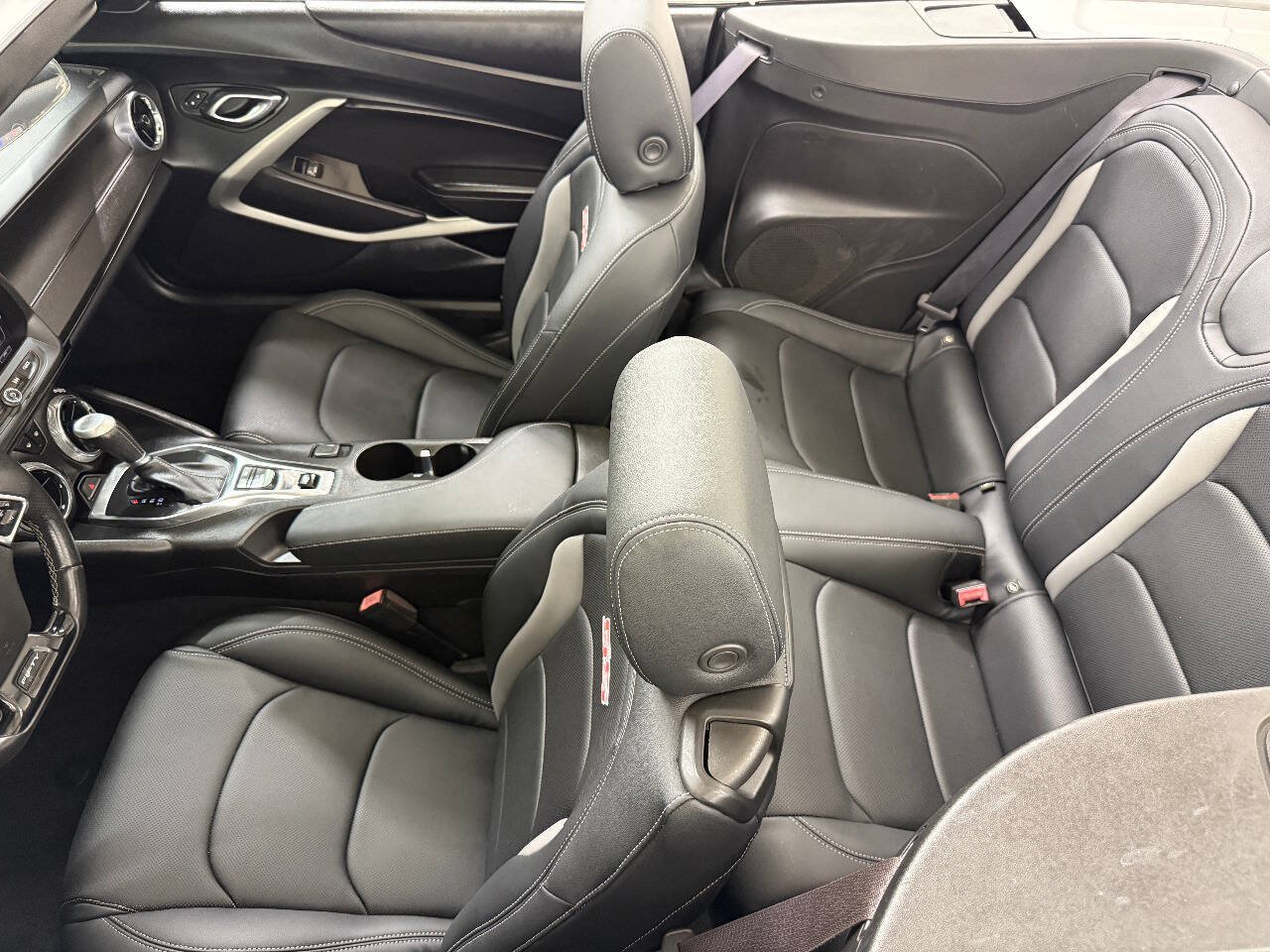 Used 2017 Chevrolet Camaro SS RWD image 41