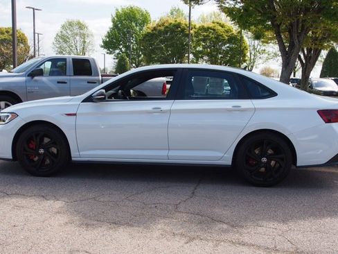 Used 2023 Volkswagen Jetta GLI Autobahn w/ GLI Black Package image 4