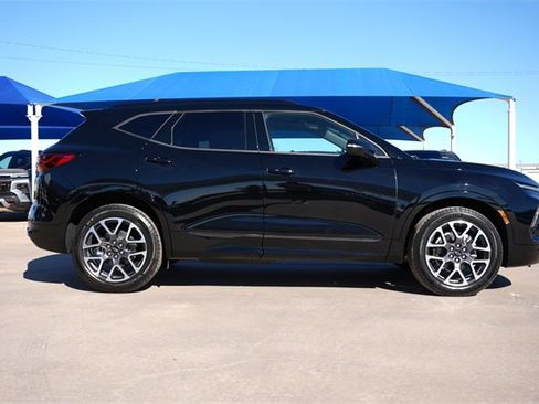 New 2025 Chevrolet Blazer RS w/ Enhanced Convenience Package image 3