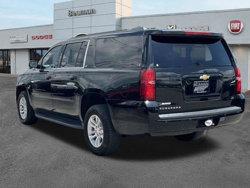 Used 2019 Chevrolet Suburban LT AWD/4WD image 5