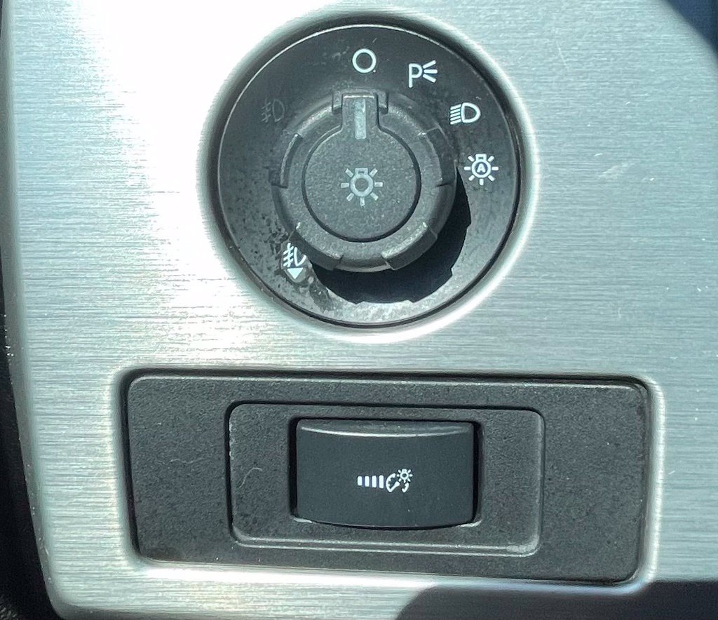 Used 2013 Ford F150 Platinum AWD/4WD image 20