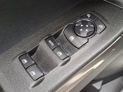 Used 2020 Ford EcoSport SE FWD image 16