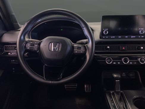 Used 2023 Honda Civic Sport image 11