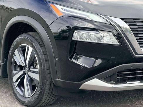 Used 2023 Nissan Rogue Platinum AWD/4WD image 9