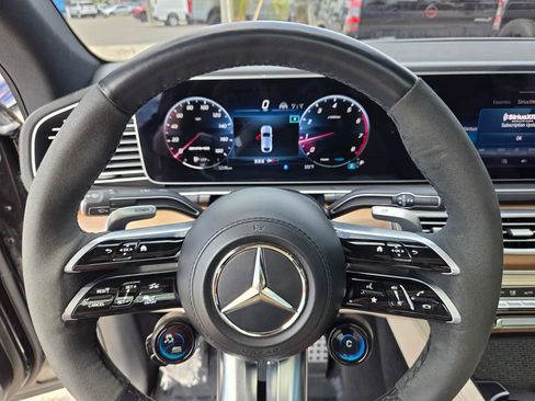 Used 2024 Mercedes-Benz GLE 53 AMG 4MATIC Coupe image 32