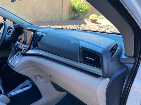 Used 2021 Honda Odyssey EX-L image 48