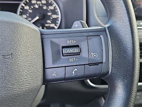 Certified 2025 Nissan Rogue S image 24