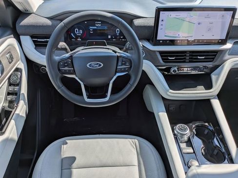 New 2026 Ford Explorer Platinum AWD/4WD image 16