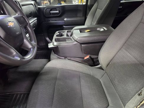 Used 2023 Chevrolet Silverado 2500 Custom w/ Custom Convenience Package AWD/4WD image 23