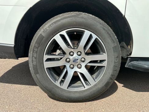Used 2024 Ford Expedition Max Limited AWD/4WD image 39