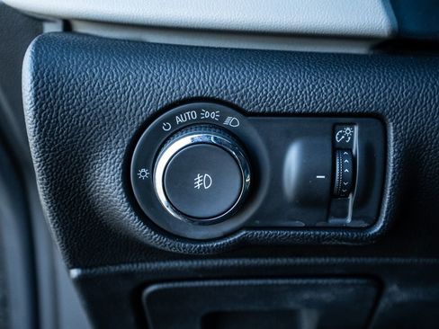 Used 2015 Buick Verano Convenience image 25