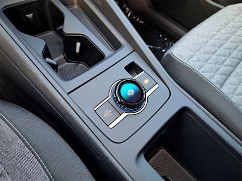 New 2026 Volkswagen Tiguan S image 9