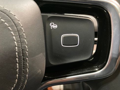 Used 2026 Lincoln Navigator L Reserve AWD/4WD image 34