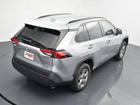 Used 2023 Toyota RAV4 XLE AWD/4WD image 28