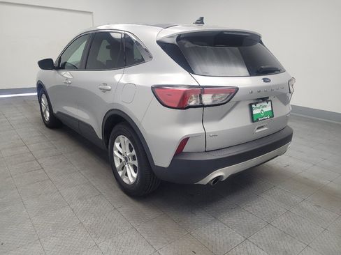 Used 2020 Ford Escape SE FWD image 5