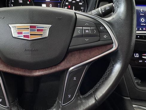 Used 2021 Cadillac XT5 Premium Luxury AWD/4WD image 15