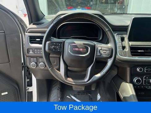 Used 2023 GMC Yukon AT4 w/ Technology Package AWD/4WD image 17