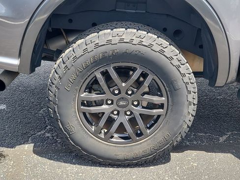 Certified 2021 Ford Ranger Lariat w/ Tremor Off-Road Package AWD/4WD image 5