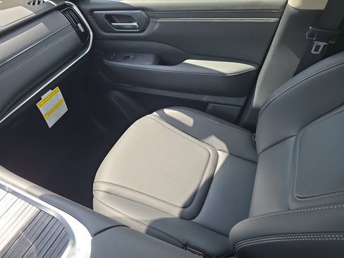 New 2026 Nissan Armada SV RWD image 15