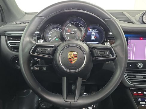 Certified 2026 Porsche Macan AWD/4WD image 14