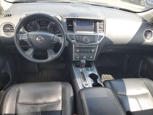 Used 2018 Nissan Pathfinder S AWD/4WD image 13