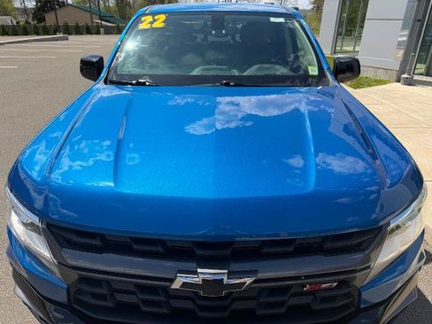 Used 2022 Chevrolet Colorado Z71 AWD/4WD image 5