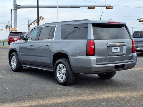Used 2020 Chevrolet Suburban LS image 5