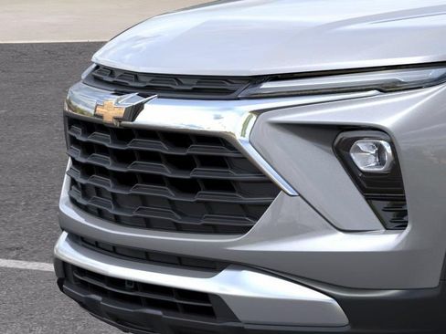 New 2026 Chevrolet TrailBlazer LT FWD image 13