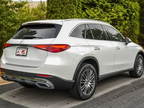 Used 2023 Mercedes-Benz GLC 300 image 17