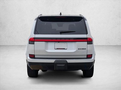 Used 2024 Lexus GX 550 image 7