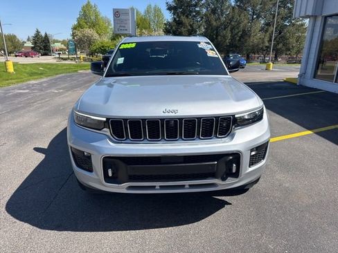 Certified 2025 Jeep Grand Cherokee L Overland w/ Advanced Protech Group III AWD/4WD image 2