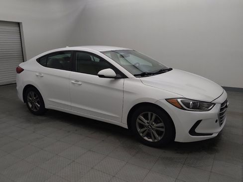 Used 2018 Hyundai Elantra SEL image 11